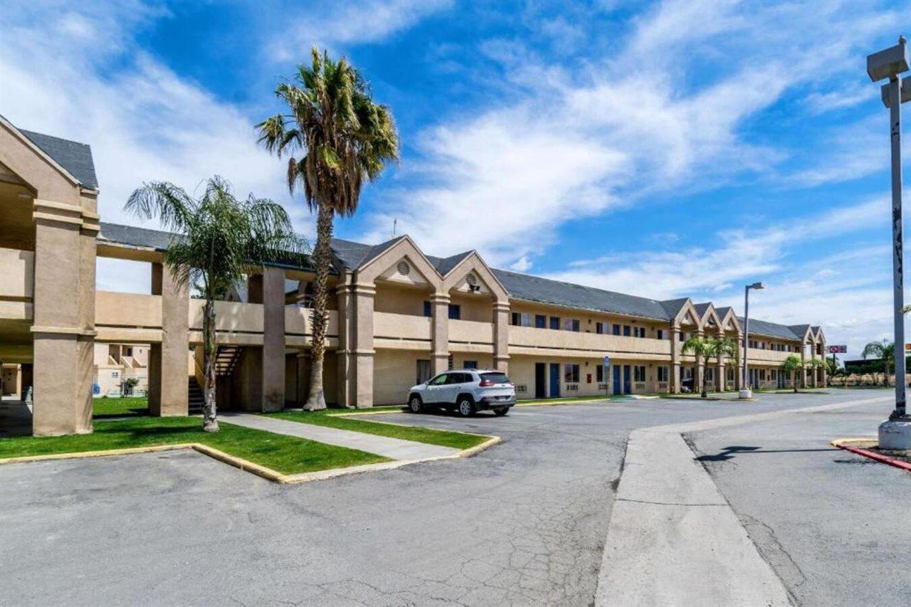 Motel 6-Buttonwillow, Ca Central Экстерьер фото